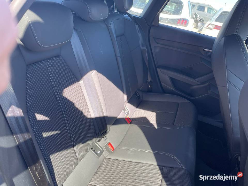 AUDI A3 IV 40 14i TFSi e 204 SLine FW519 Opole