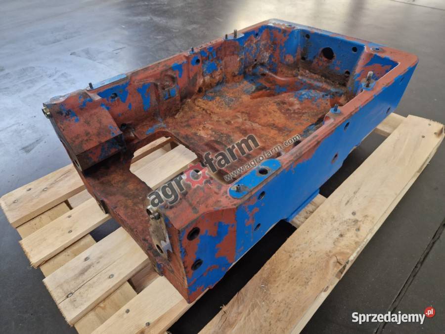 Wspornik przedniego mostu Ford 5640 7740 8340 dolnośląskie Byków