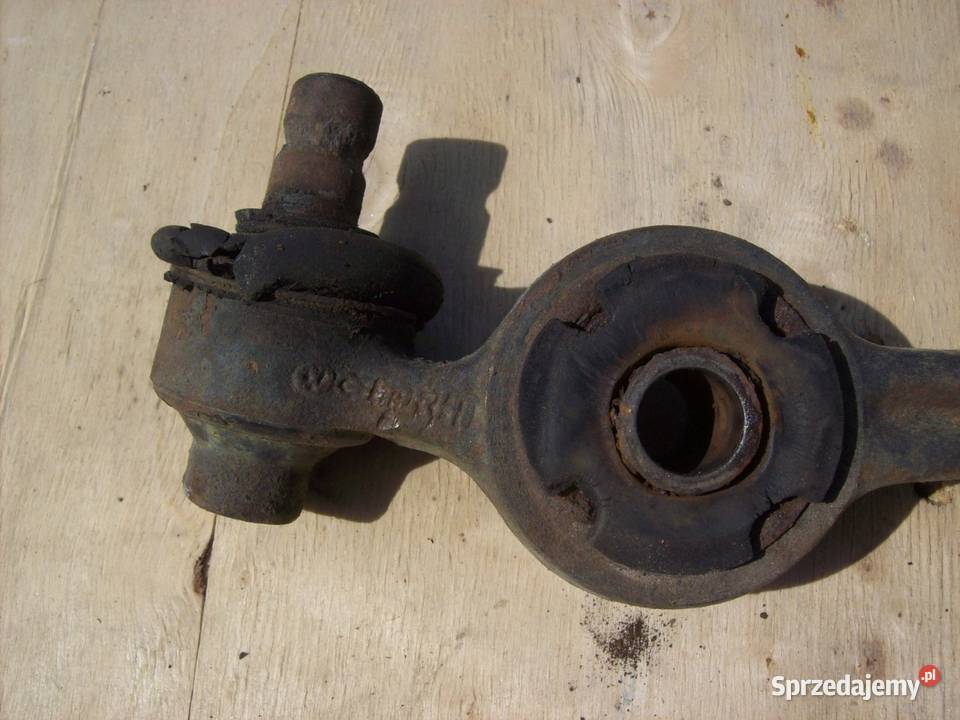 Audi 100 C2 20 Diesel Wahacz prawy lewy Oryginal Mińsk Mazowiecki