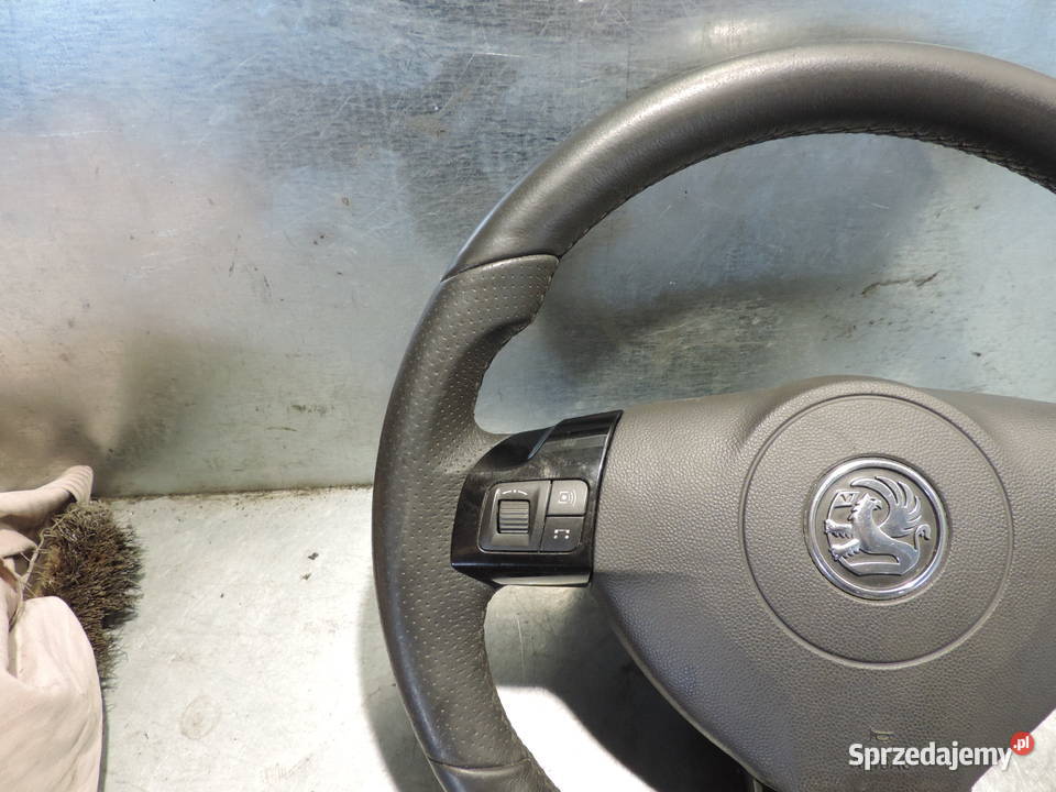 KIEROWNICA OPEL ASTRA 3 III H Kierownice Nowy Sącz