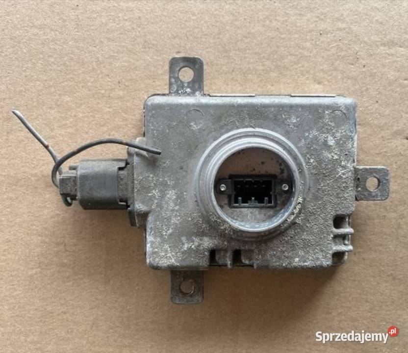 MAZDA 5 PRZETWORNICA XENON W3T15671 osobowe Międzychód