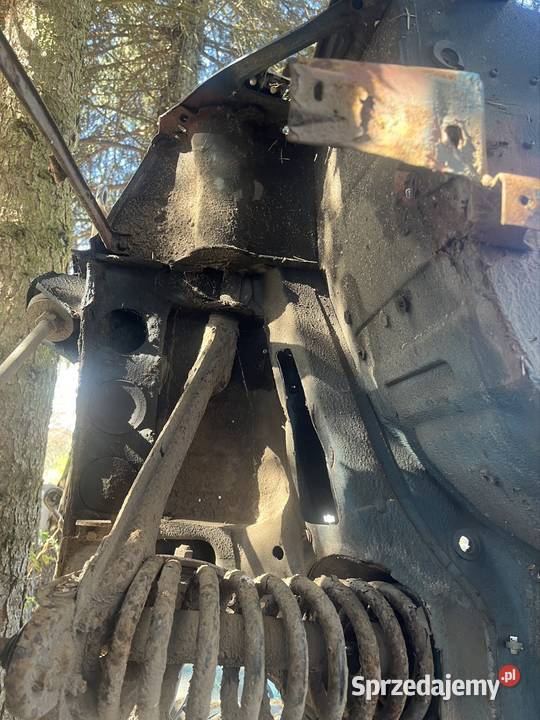 Polonez przód FSO podłużnice polonez fartuch Płock sprzedam