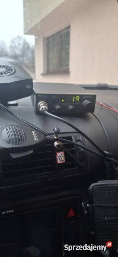 Sprzedam CB radio Uniden plus antena super stan Myszków