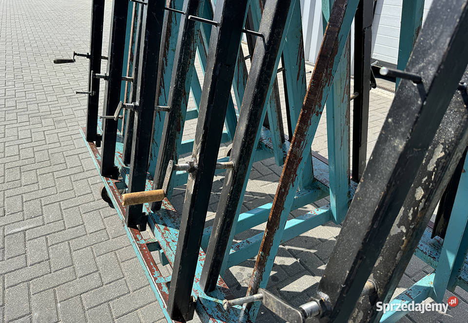 Prasa pneumatyczna trapezowa dwustronna TECHFA Sierakowska Huta