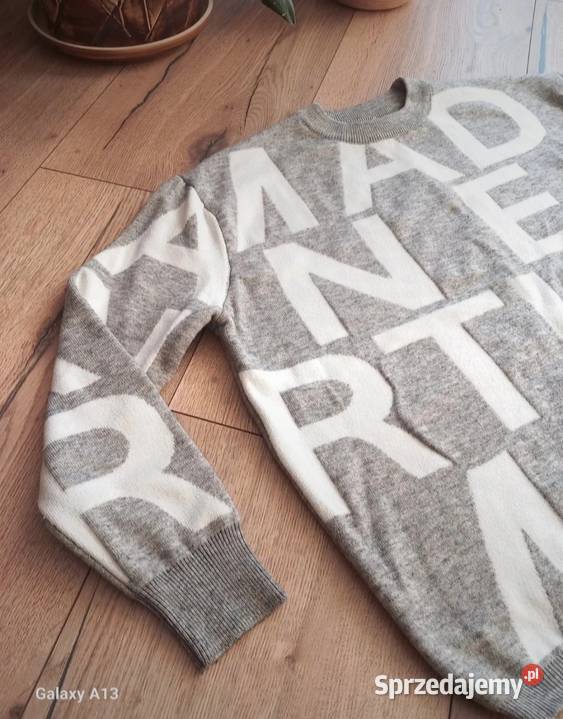 Szary sweter z napisem mad nearth mad luźny Kietlów sprzedam