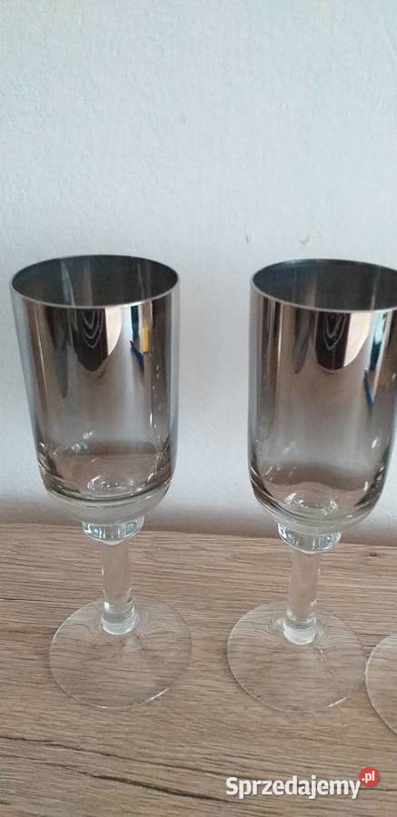 Lampki na szampan wino prl łódzkie Przedbórz