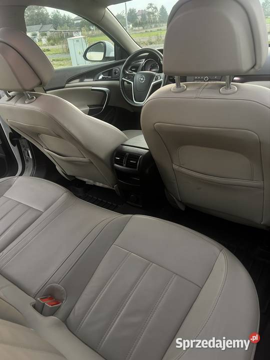 Opel Insignia 4x4 Turbo światła przeciwmgielne Wilczopole sprzedam