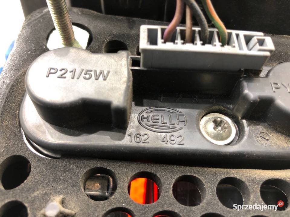 LAMPA PRAWY TYŁ FORD S Hatchback 0614 ŚWIATŁO