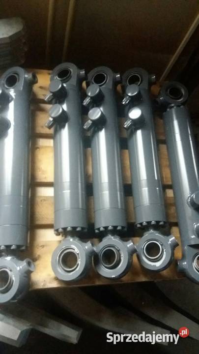 Uszczelnienie siłownika chwytaka do złomu Oświęcim