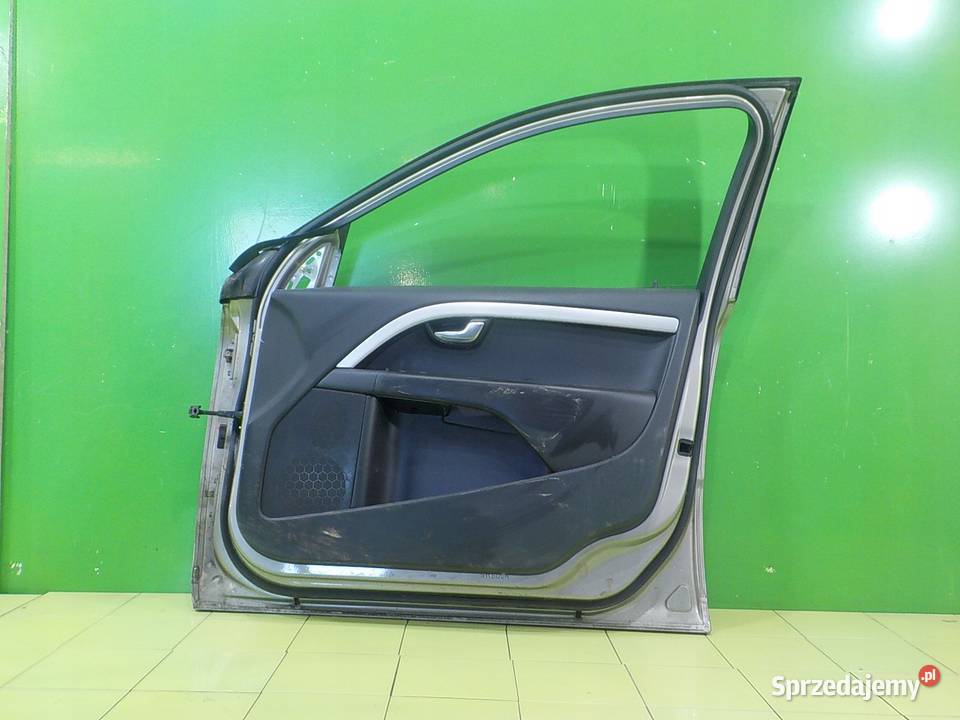 VOLVO V70 III R DESIGN 09r KOMBI drzwi prawe Suków