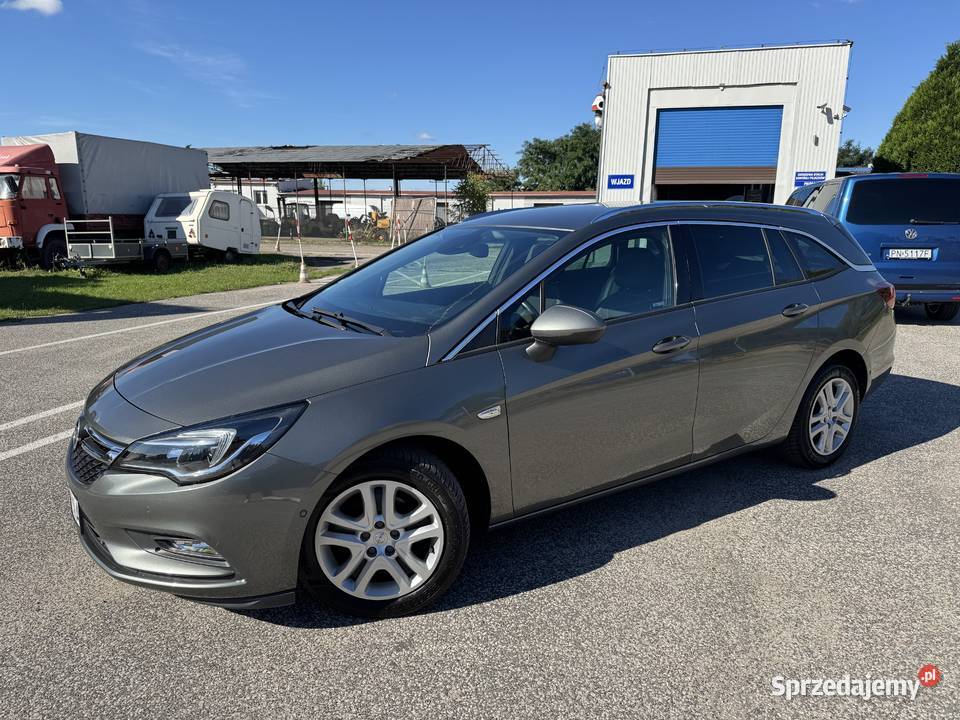 Opel Astra 14 BENZYNA Klimatronik Nawigacja Konin