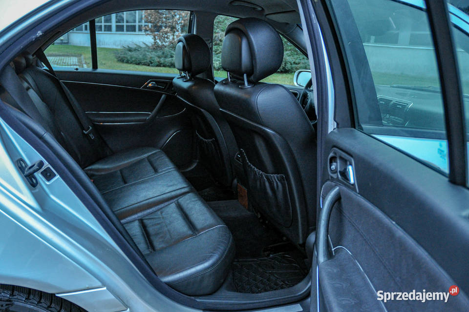 MercedesBenz Klasa C 18 143 Skóry Wrocław