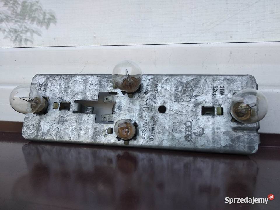 VW Golf MK1 I wkład oprawka lampy tylnej tył Sieradz