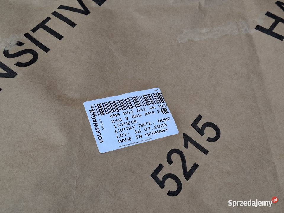 AUDI Q8 4M8 GRILL ATRAPA CHŁODNICY EMBLEMAT NOWY Bieleń