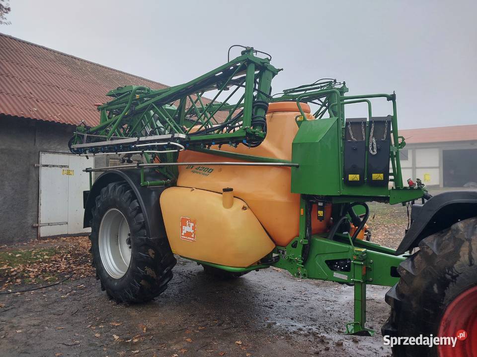 Opryskiwacz Amazone UX4200 GPS kujawsko-pomorskie Tuchola