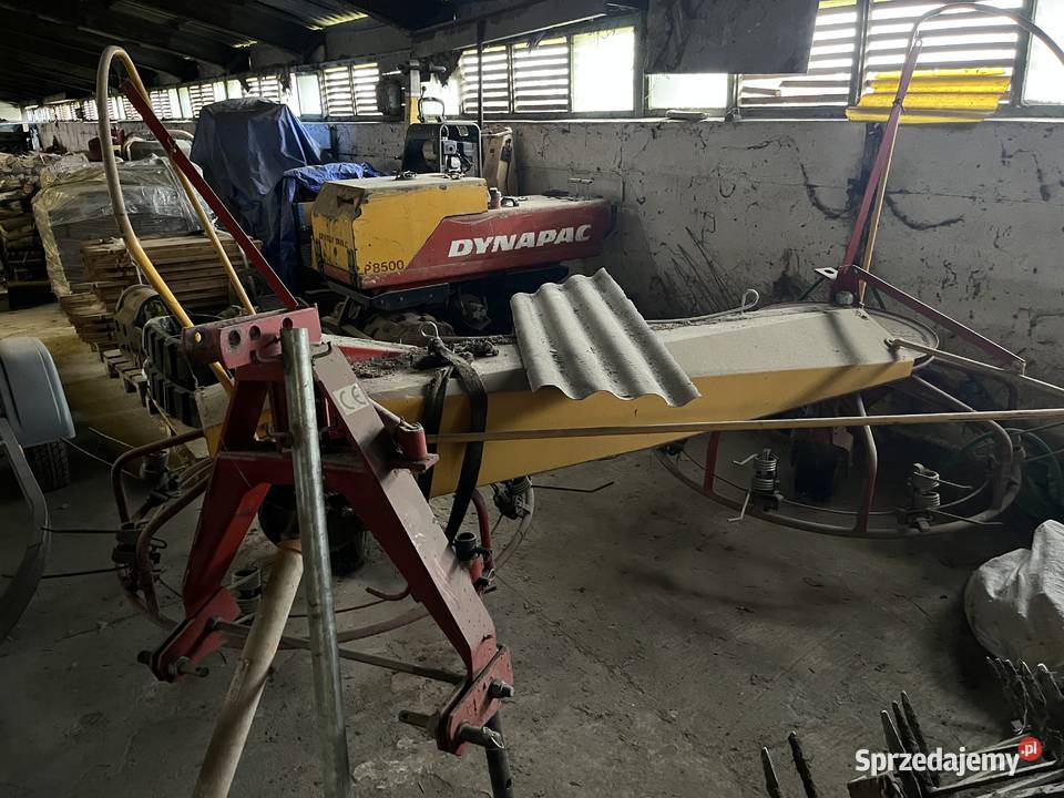 Przetrząsaczo zgrabiarka POMAROL Z518 produkcji Teresin
