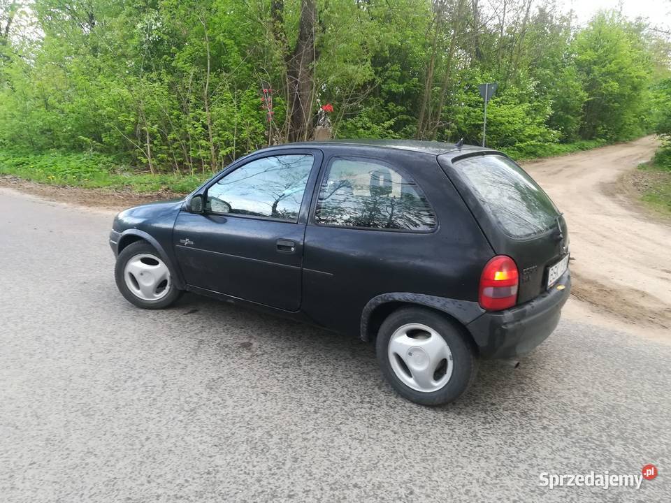 Opel Corsa B 14b 60 1995r wspomaganie stan Rok produkcji 1995