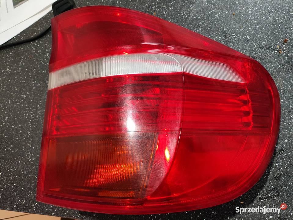Lampa prawa tył BMW x5 e70 przedlift Gorlice sprzedam