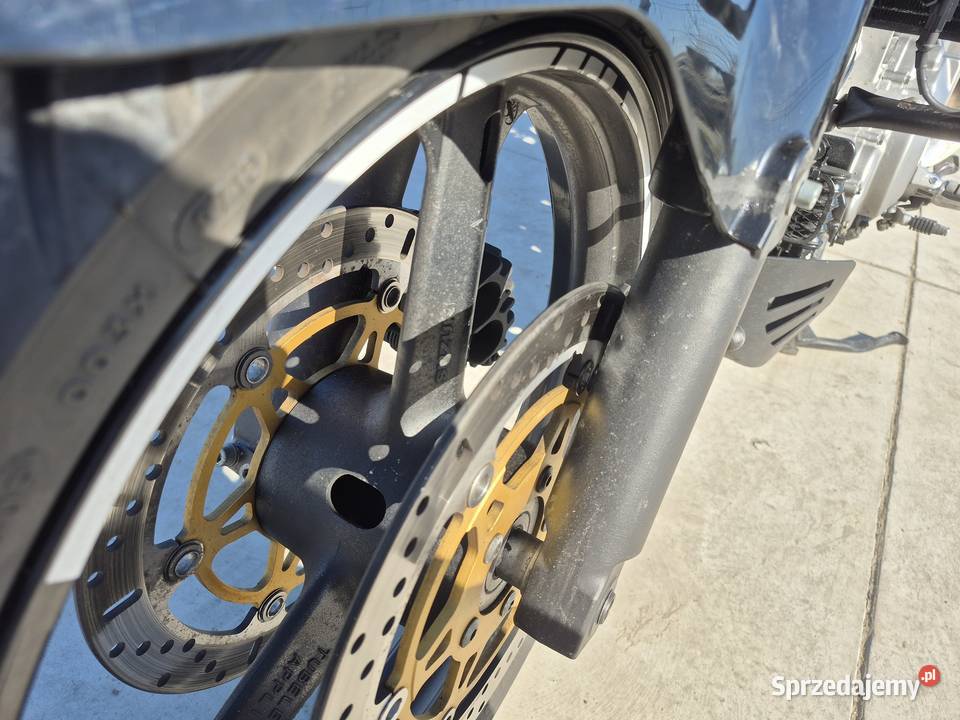 Suzuki VSTROM Dl1000 kufry gmole halogeny itp kufry