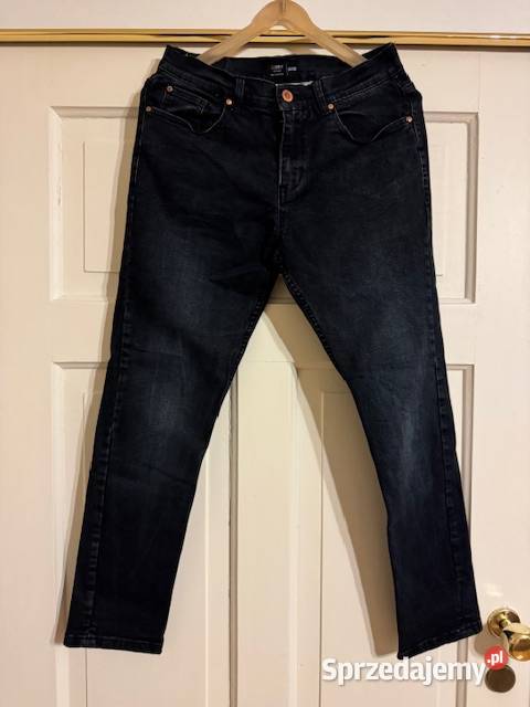 Jeansy męskie 3232 Carry czarne z przetarciami Częstochowa