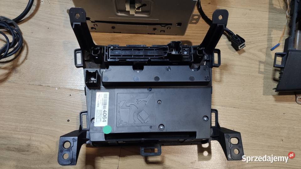 Panel front radia Navi650 Navi950 Opel Zafira C Bytom