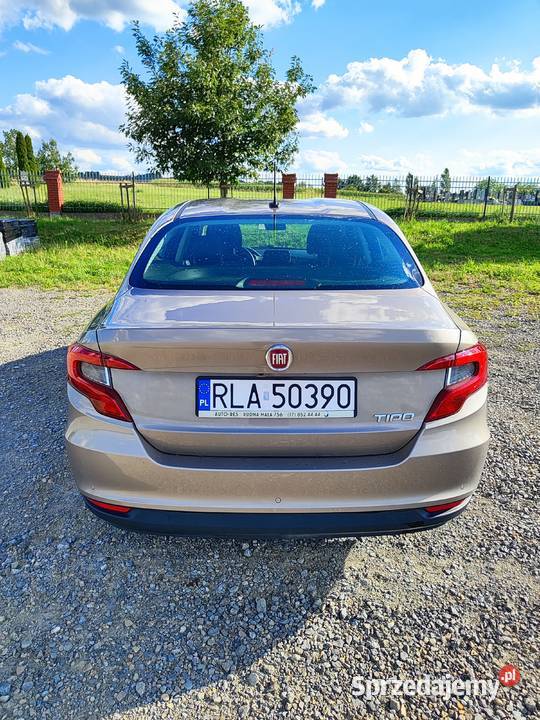 Fiat Tipo 10 CityLife salon Polska 100KM Albigowa