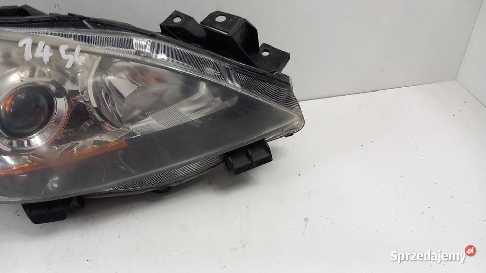 MAZDA 3 BL LAMPA PRZÓD PRAWA SOCZEWKA