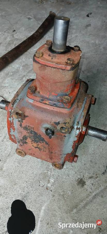 Przekładnia kątowa czarna białostocka rozrzutnik Do rozsiewaczy i rozrzutników