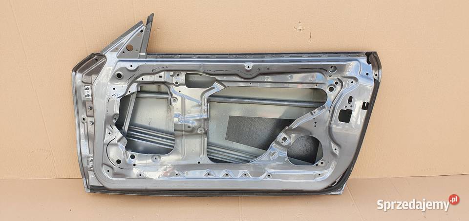 BMW 1 E82 E88 CABRIO COUPE DRZWI PRAWY PRZÓD