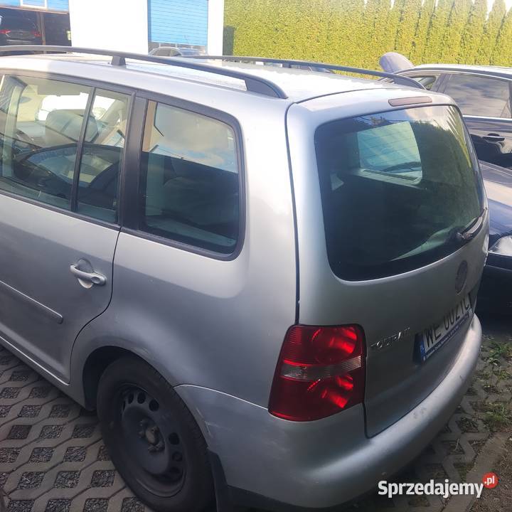 VW TOURAN USZKODZONY SILNIK Touran Warszawa