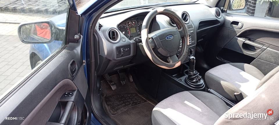 Oszczędny Ford Fiesta 14 diesel 2007 r