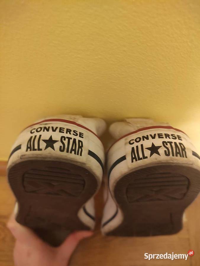 Sprzedam trampki Converse w kolorze bialym Converse Przasnysz