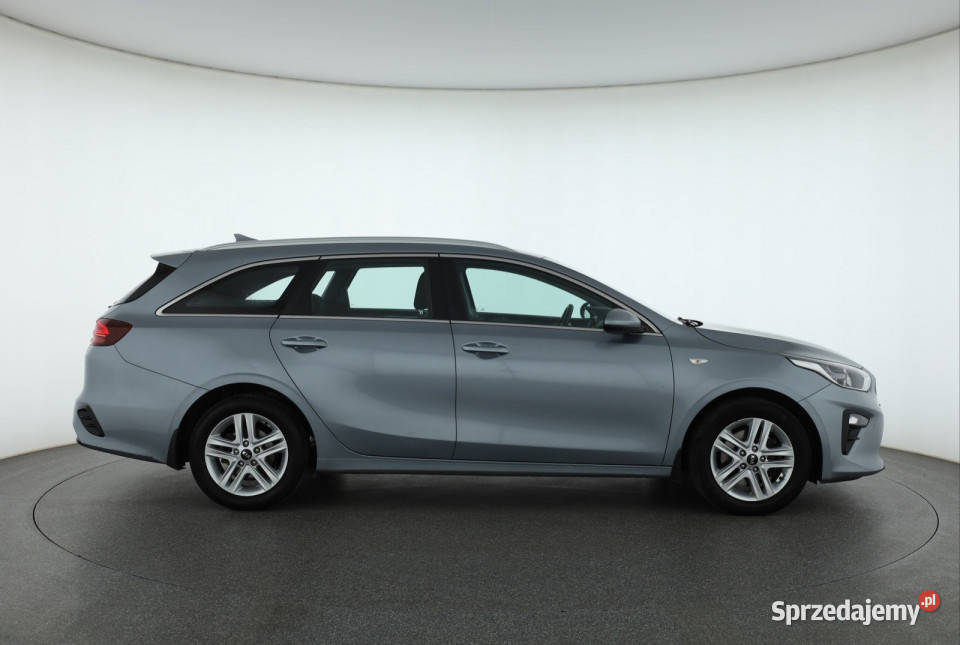 Kia Ceed 16 CRDi Piaseczno sprzedam