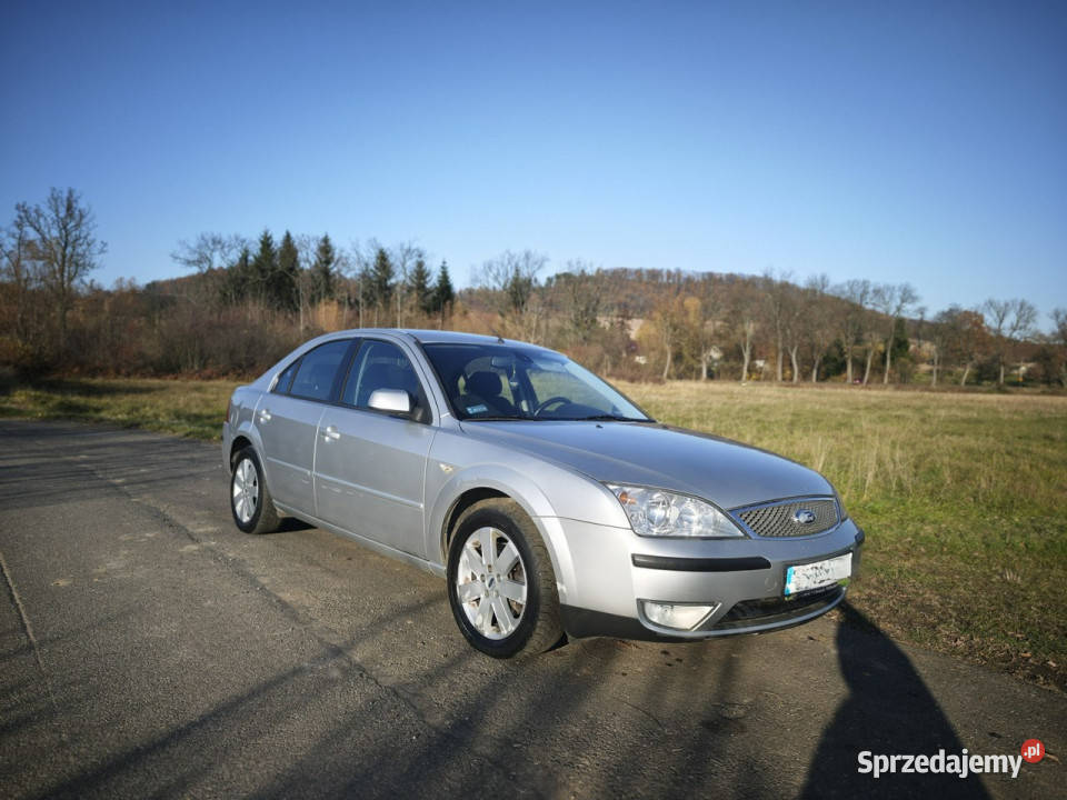 Ford Mondeo Mondeo 18 sci Mk3 20002006 nieuszkodzony Rząśnik sprzedam