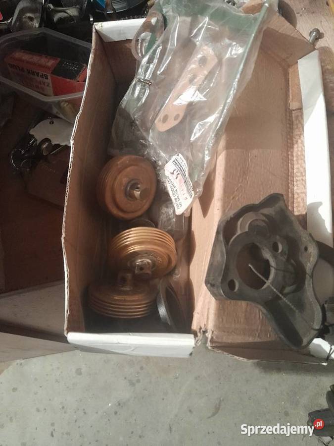 Świece iskrowe do samochodów i motocykli z prl Kowalewice