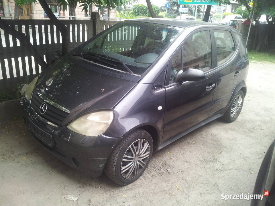 BŁOTNIK PRAWY PRZÓD PRZEDNI MERCEDES A W168 Brzeziny