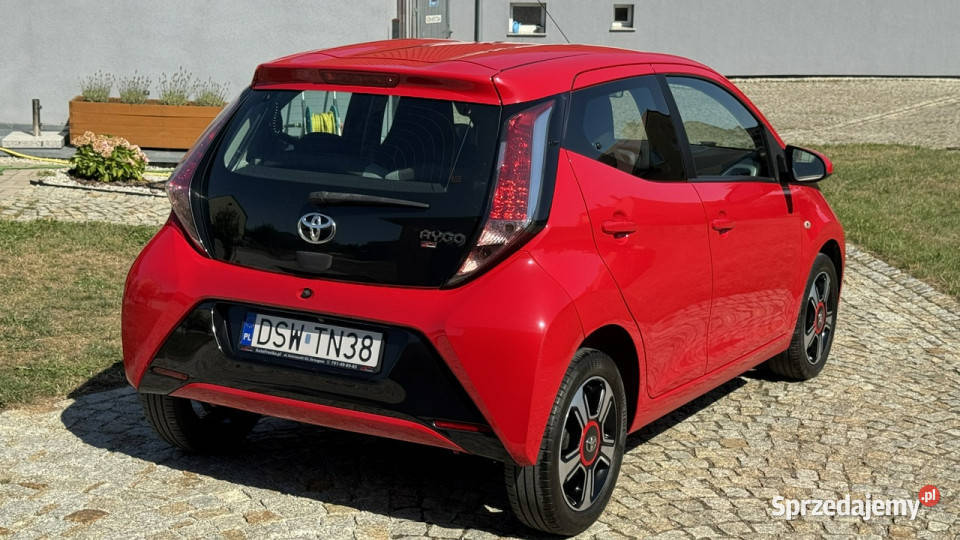 Toyota Aygo 10 Benz 70 z Niemiec KAMERA 5 Drzwi Strzegom