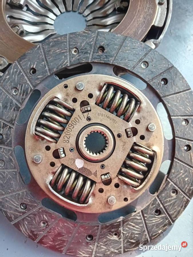 Kompletne sprzęgło trafic 2 20dci świętokrzyskie Szczerbaków sprzedam