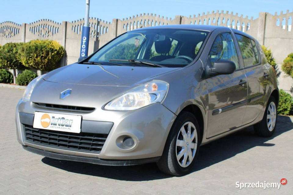 Renault Clio Renault Clio III 12 benzyna 75 2012 4/5 Zambrów