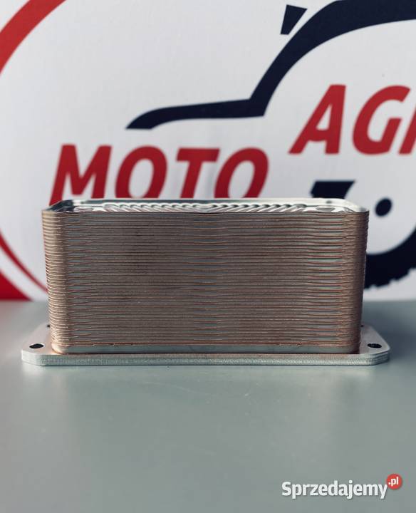 Chłodnica oleju Fendt Massey Ferguson V837084028 Chłodzenie silnika Białystok