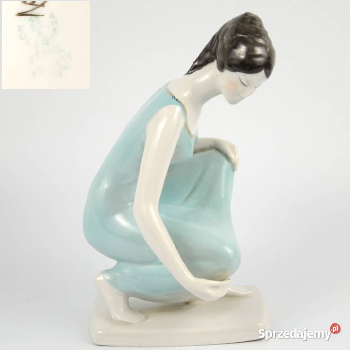 Brunetka wodą Hollohaza lata 60te rzadka Porcelana i szkło Warszawa