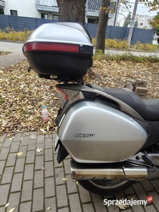 Sprzedam motocykl marki Honda Deauwille