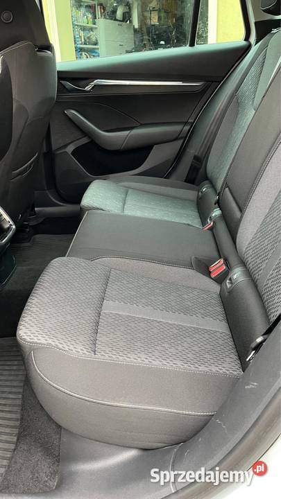 Skoda octavia kombi 15TSI ACT style 150 2020r 4/5 Octavia Legnica