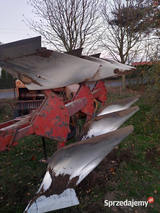 Sprzedam pług 3 skibowy obrotowy Osiek Mały