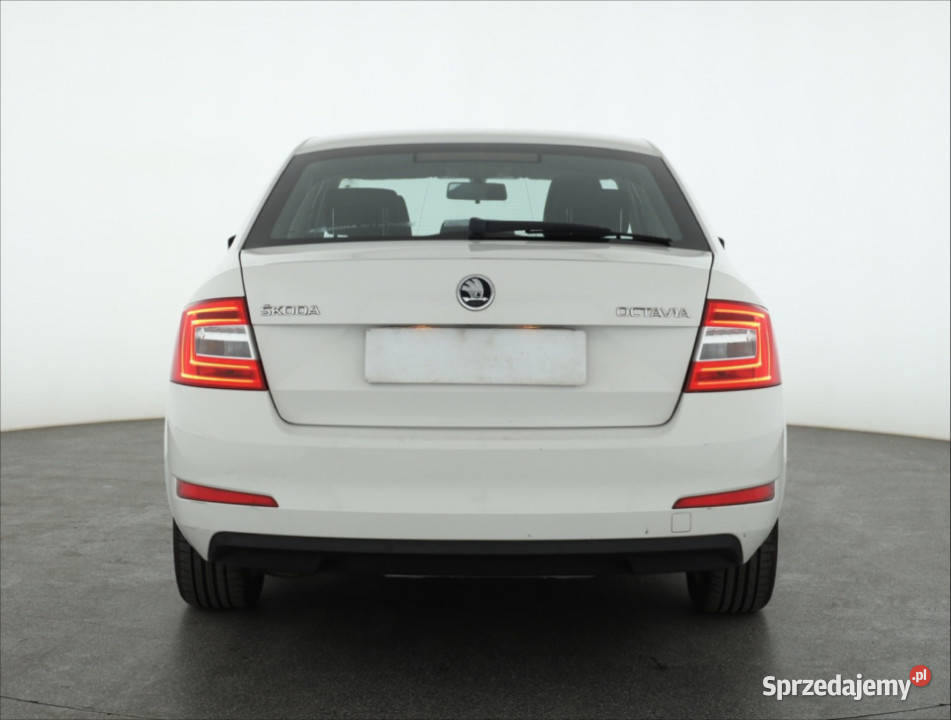 Skoda Octavia 14 TSI światła do jazdy dziennej Piaseczno