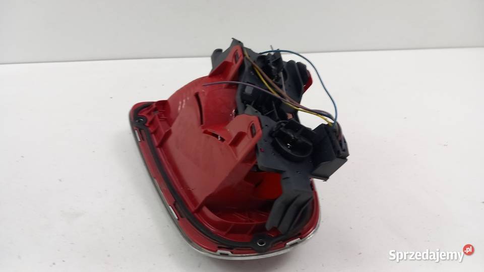 MINI COOPER R56 LAMPA TYŁ PRAWY Zbierkowo sprzedam