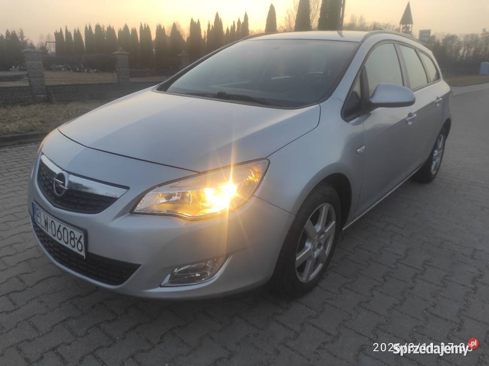 Astra J 17 CDTI stan wielofunkcyjna kierownica łódzkie Kalonka