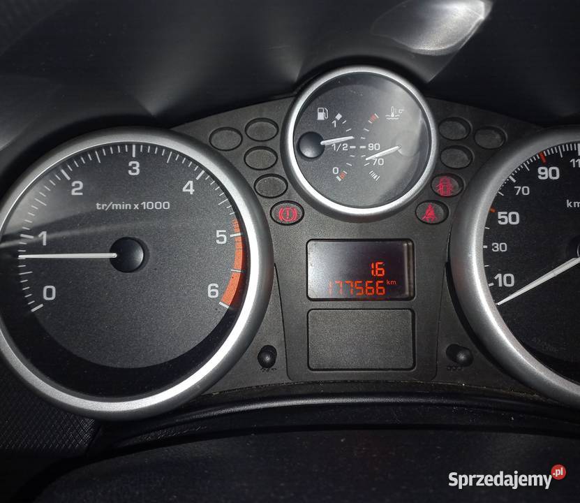 PEUGEOT 207 14HDI 2011r 1400cm3 Gdynia