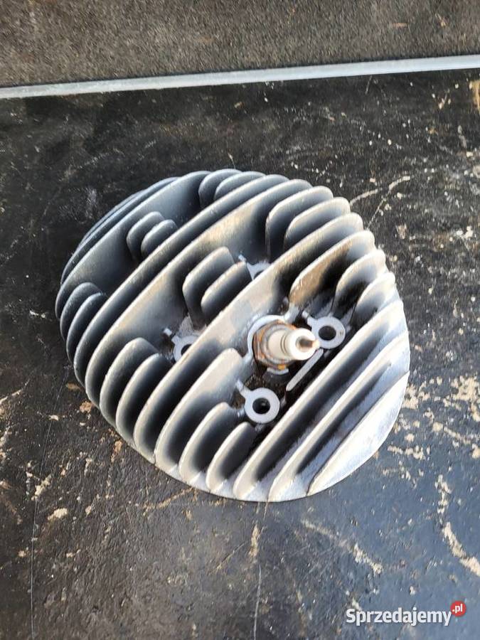 TRIUMPH 200 GŁOWICA SILNIKA TRIUMPH 250 175 Cylindry, głowice, pierścienie Rybnik