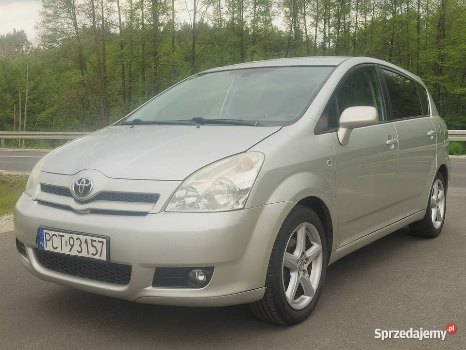 Toyota Corolla Verso Trzcianka